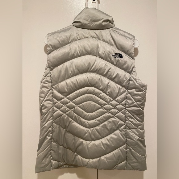 The North Face vest - Picture 5 of 5